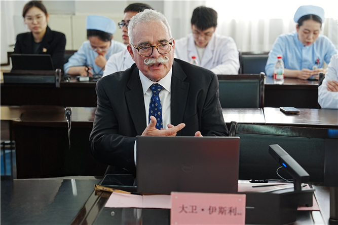 微信图片_20250509181345_副本.jpg